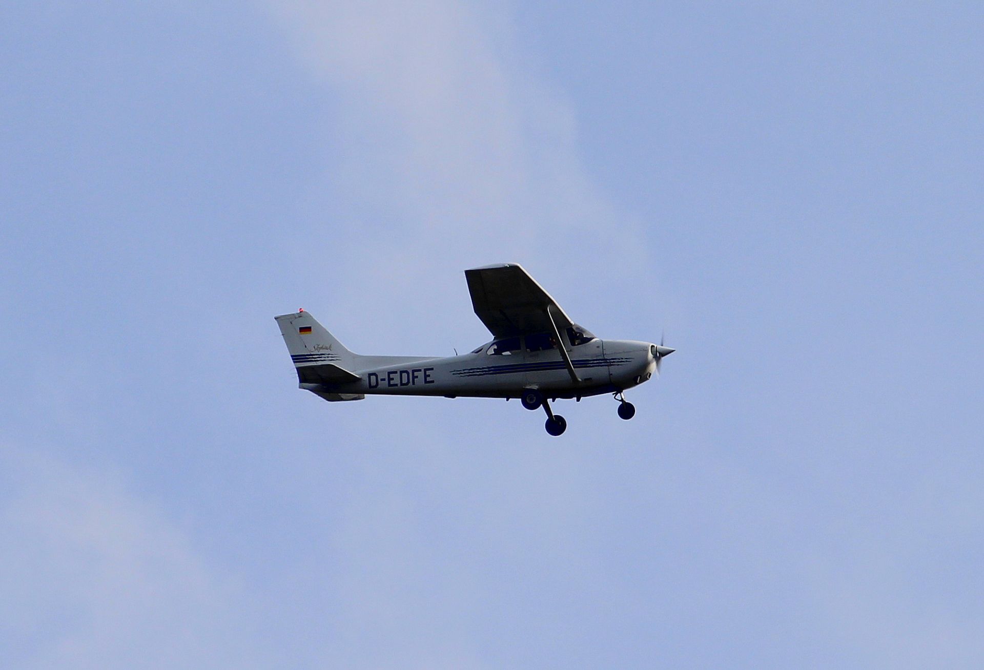D-EDFE Cessna 172R Skyhawk