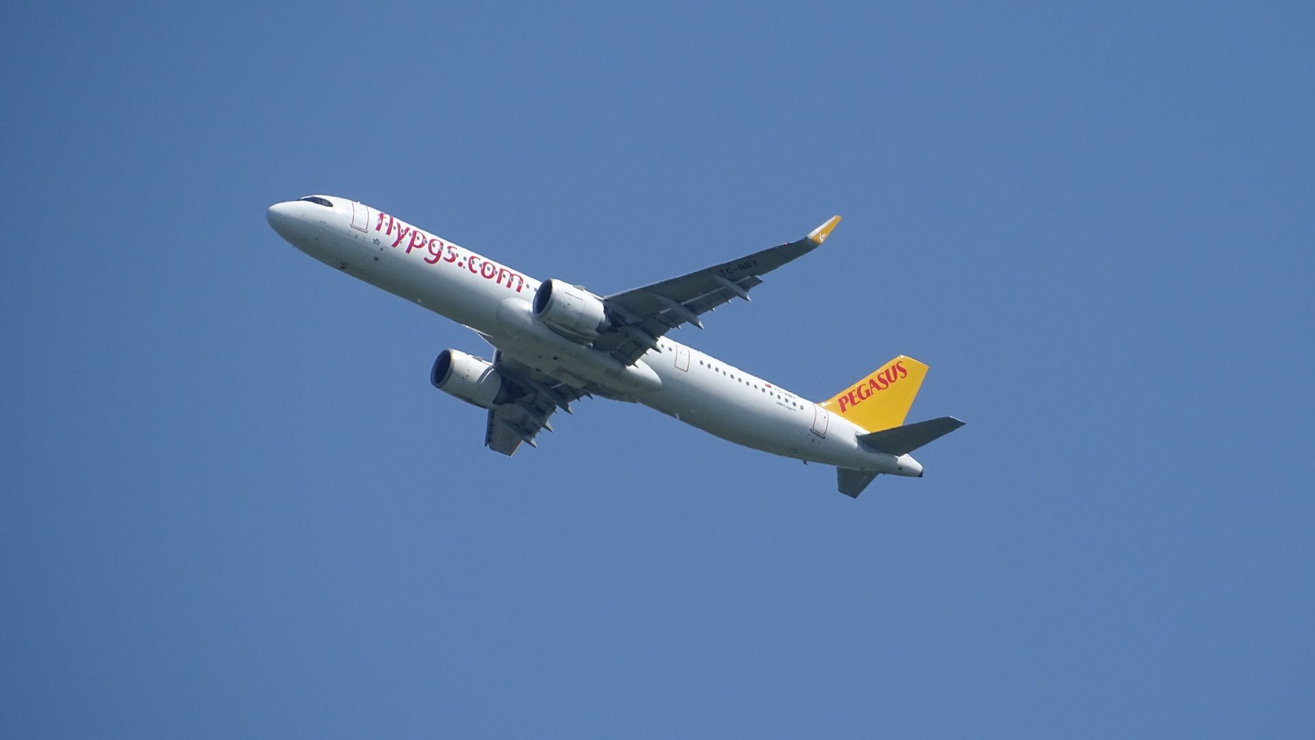 TC-RBY Airbus A321-251NX